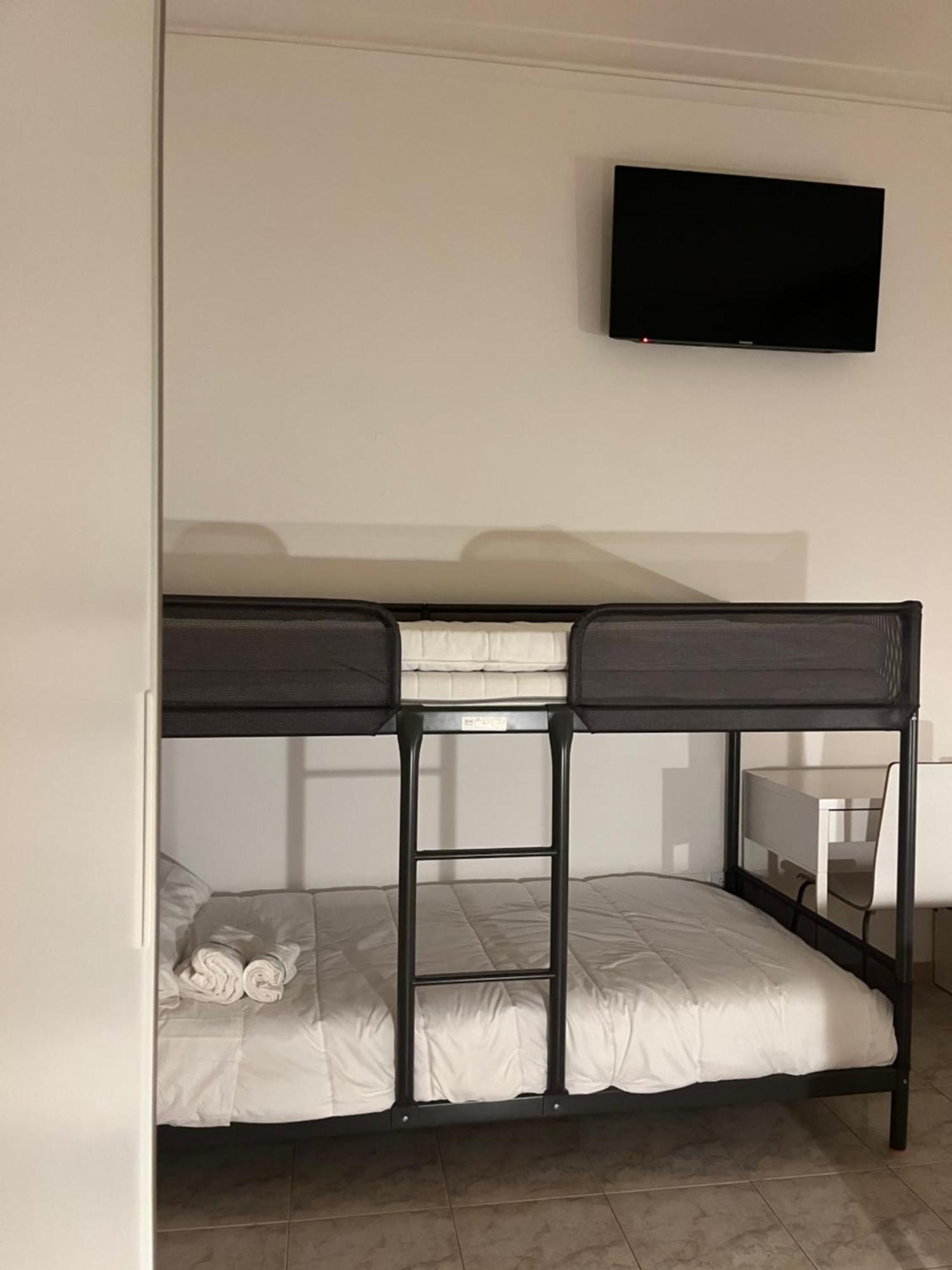 Scalo 71 Guest House Roma Ngoại thất bức ảnh
