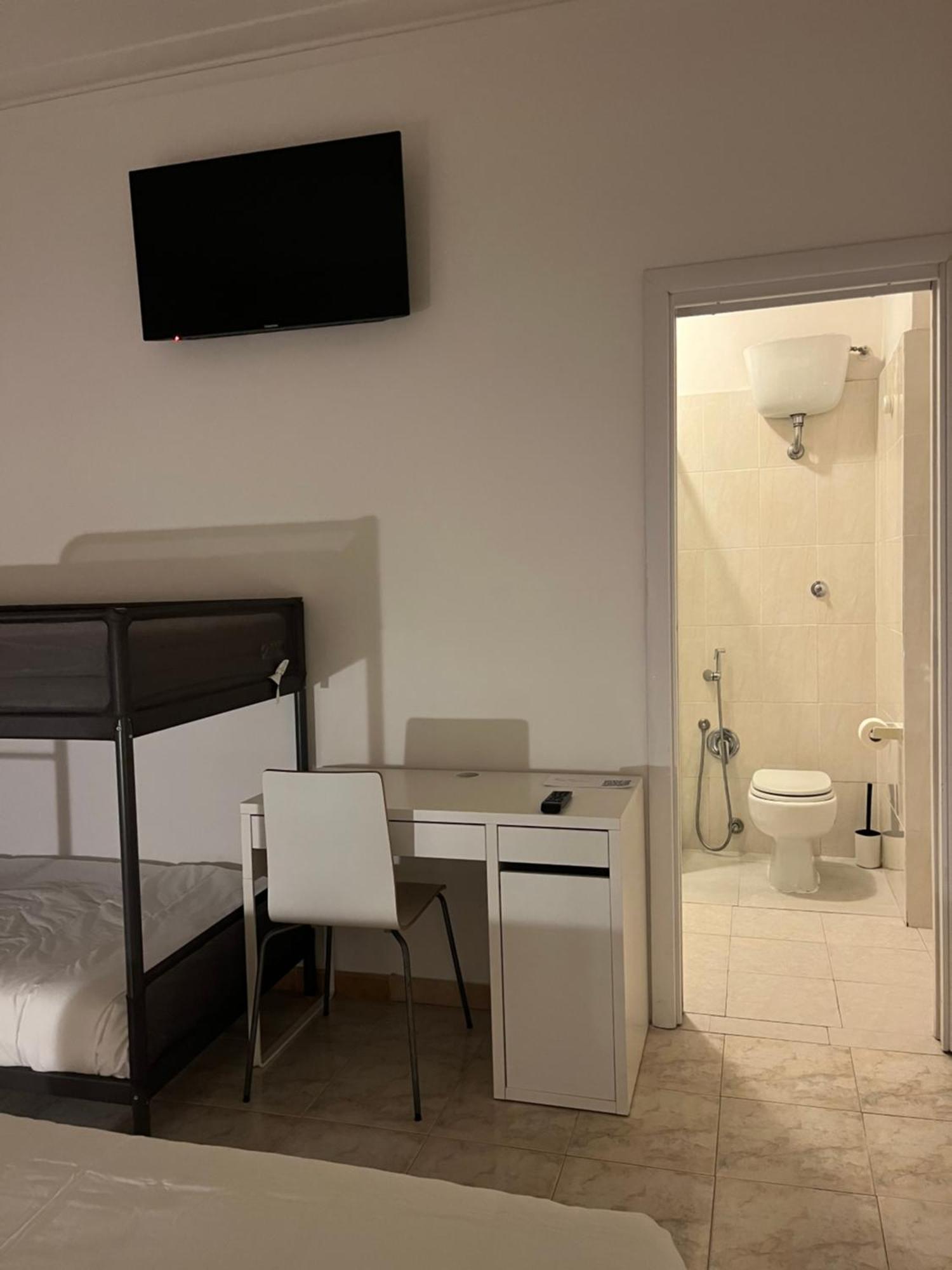 Scalo 71 Guest House Roma Ngoại thất bức ảnh