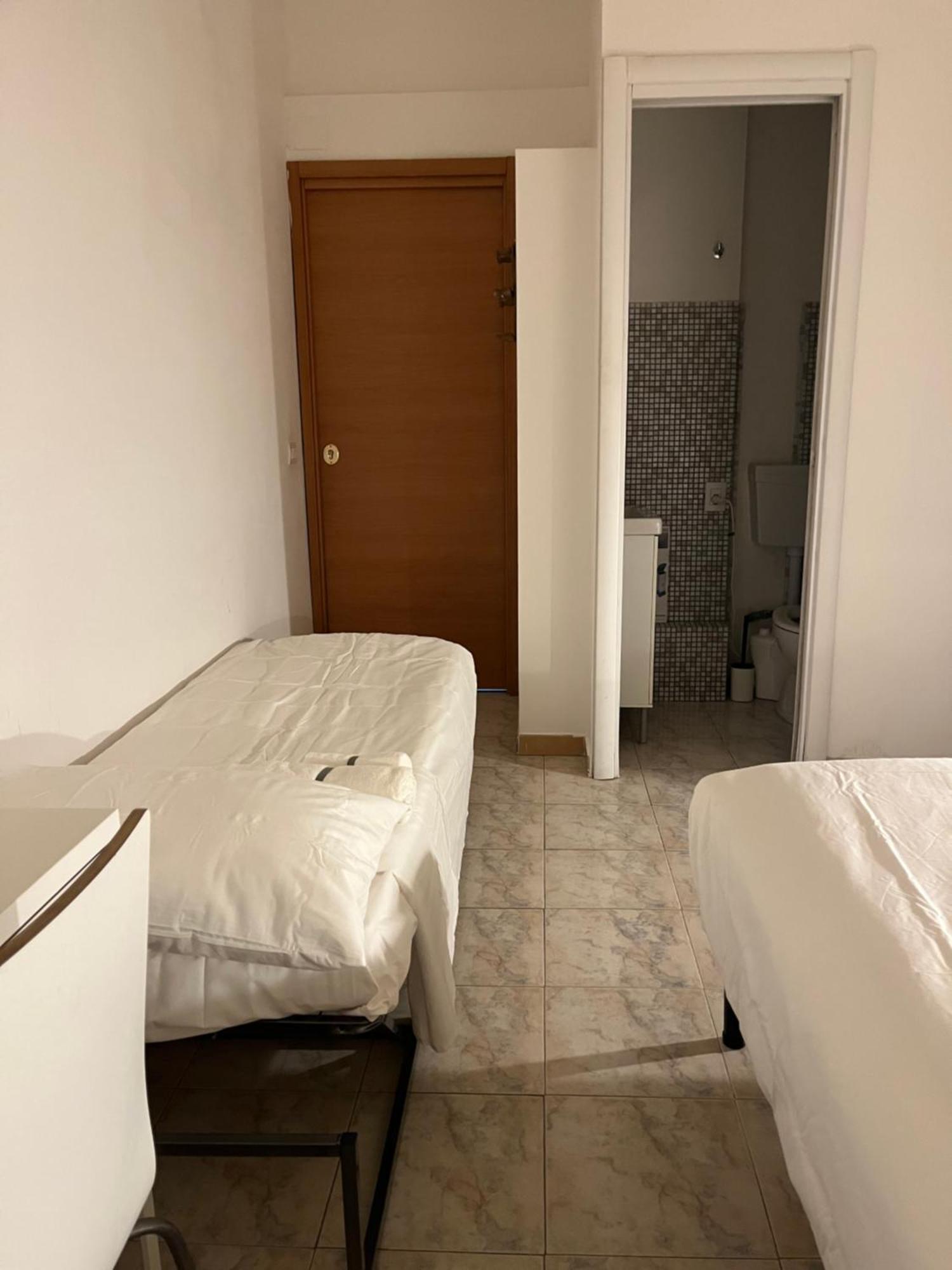 Scalo 71 Guest House Roma Ngoại thất bức ảnh